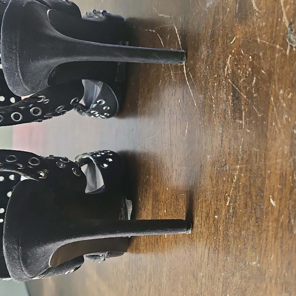 Enzo Angiolini Black Studded Heels - Picture 3 of 4